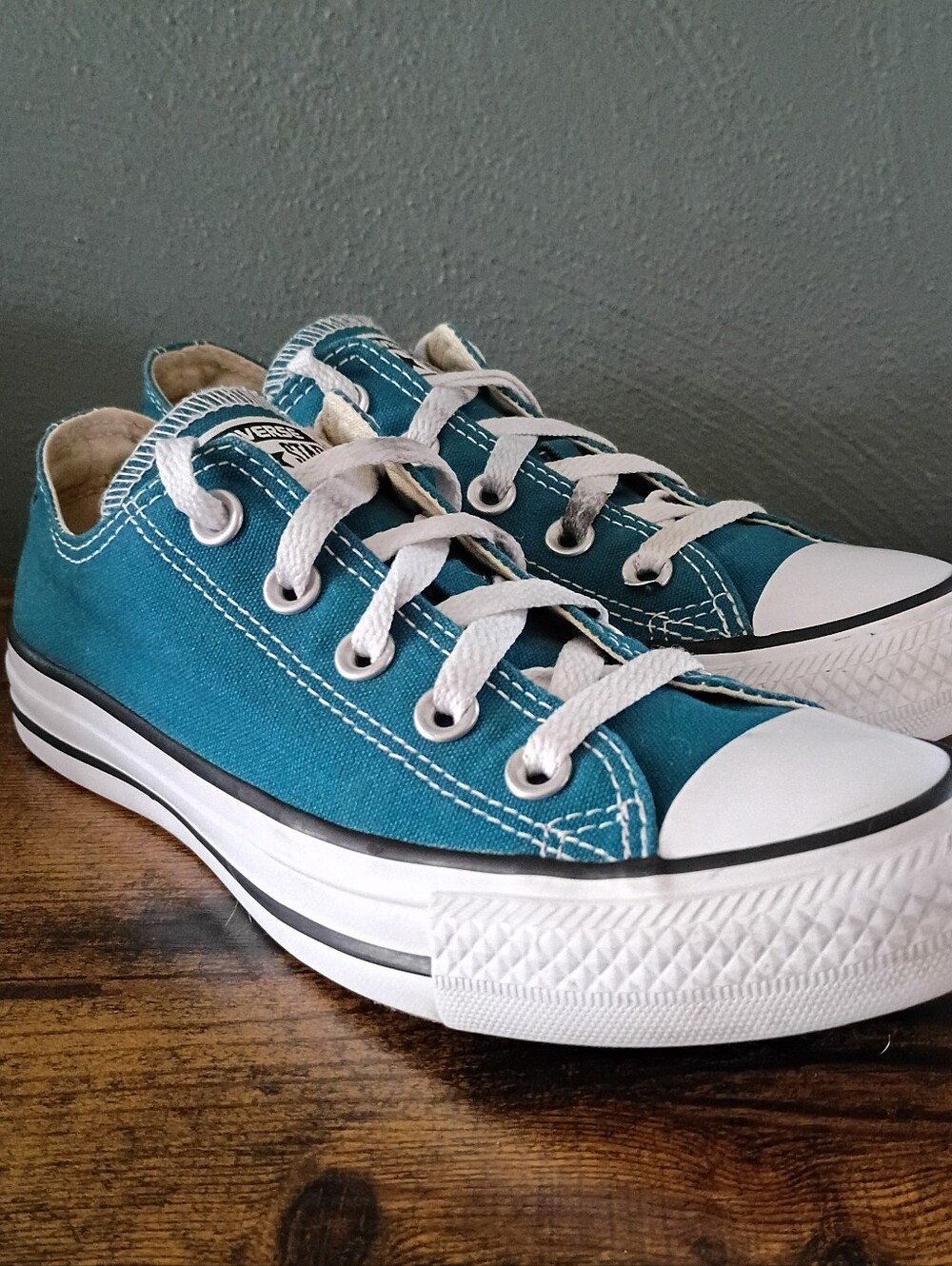 Converse All Star Low Top Chucks Womens 6/Mens 4 Dark Teal Blue Sneakers Shoes